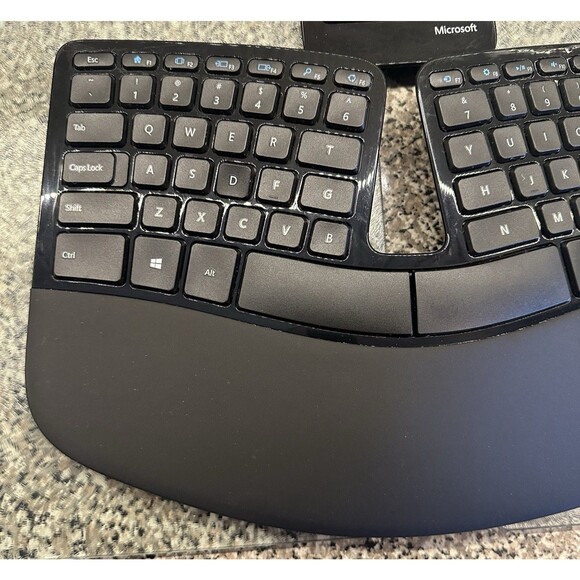 Microsoft Sculpt Ergonomic Keyboard Surface Edition 1559 + Number Pad No Dongle - Picture 2 of 9